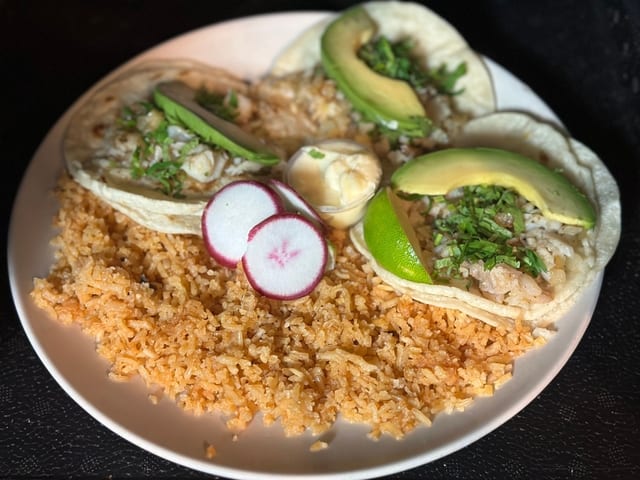 3 Fish Tacos combo.