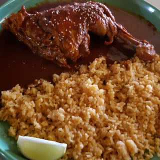 Pollo en Mole